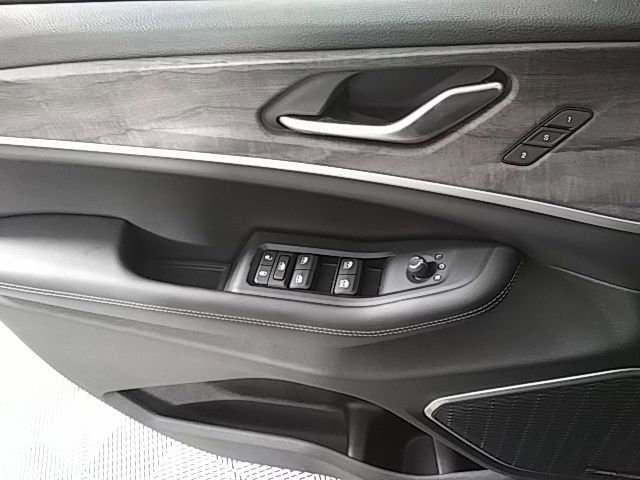 Used 2023 Jeep Grand Cherokee 4xe image 12