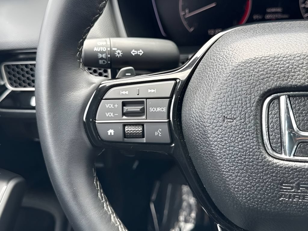 Used 2025 Honda Civic Sport image 13
