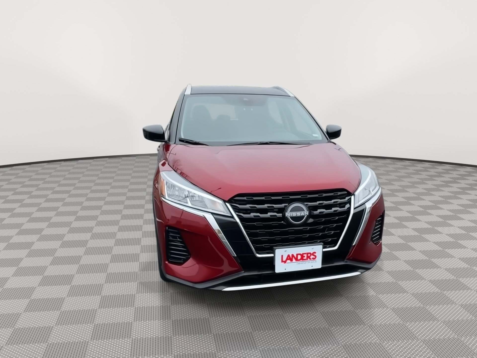 Used 2023 Nissan Kicks SV w/ Interior Electronics Package image 2