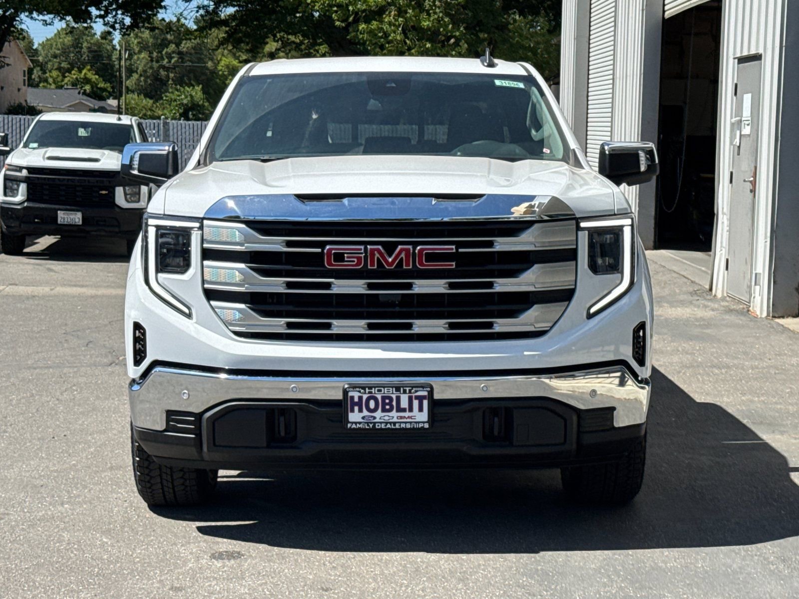 New 2026 GMC Sierra 1500 SLE AWD/4WD image 8
