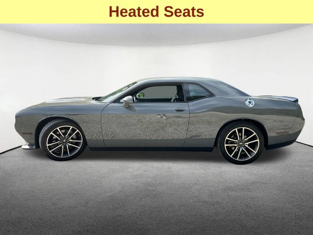 Certified 2023 Dodge Challenger R/T w/ Cold Weather Group RWD image 8