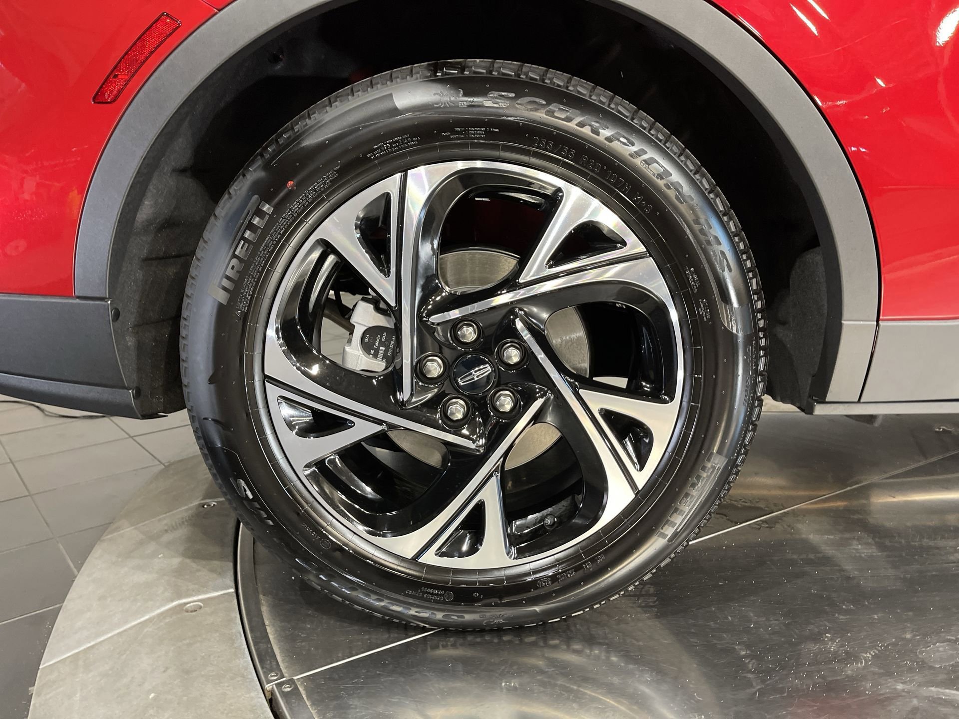 New 2024 Lincoln Nautilus Premier w/ Equipment Group 102A image 43