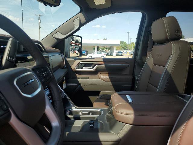New 2026 GMC Sierra 3500 Denali w/ Denali Reserve Package image 28