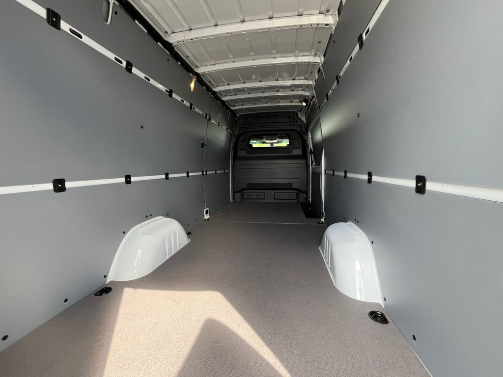 New 2025 Mercedes-Benz Sprinter 2500 image 10