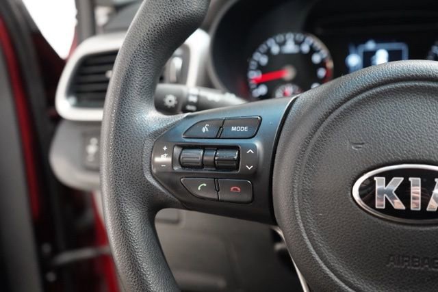 Used 2016 Kia Sorento LX image 22