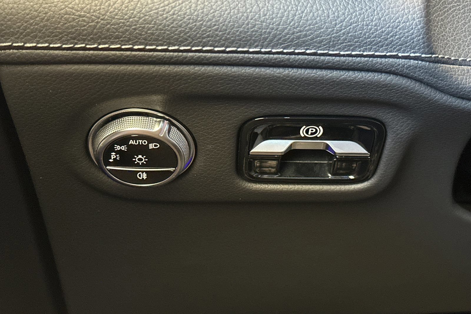 Certified 2023 Mercedes-Benz EQS 450+ 4MATIC SUV image 41