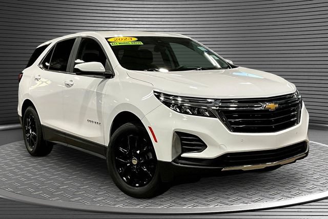 Used 2023 Chevrolet Equinox LT w/ LPO, Floor Liner Package AWD/4WD image 3