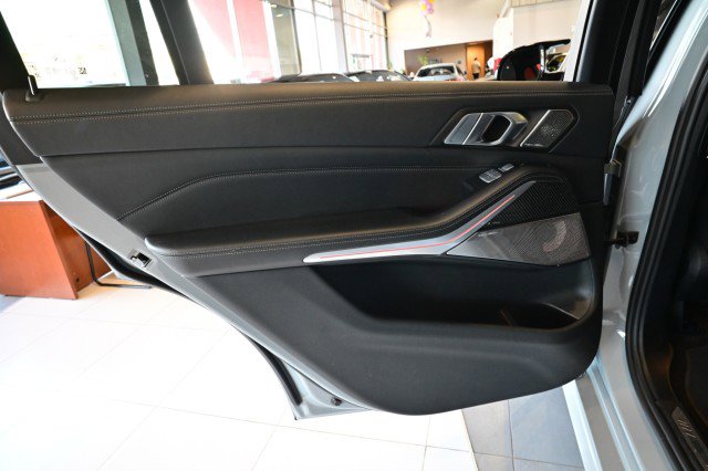 Used 2023 BMW X7 M60i w/ Executive Package AWD/4WD image 22