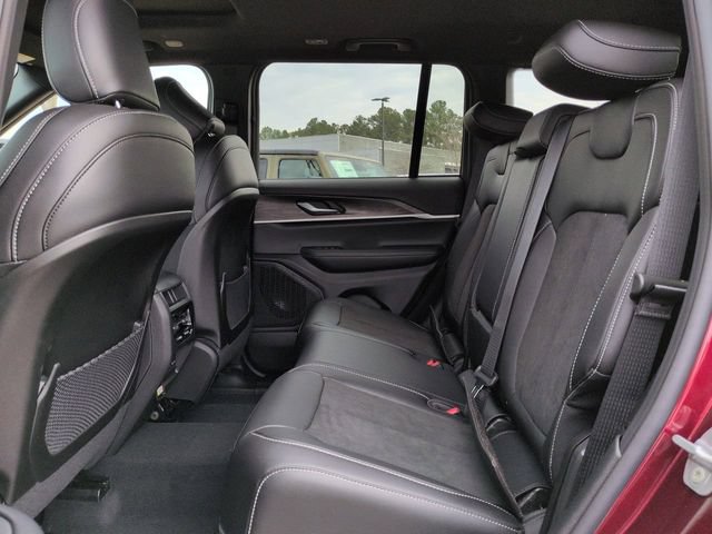 New 2026 Jeep Grand Cherokee Altitude RWD image 12