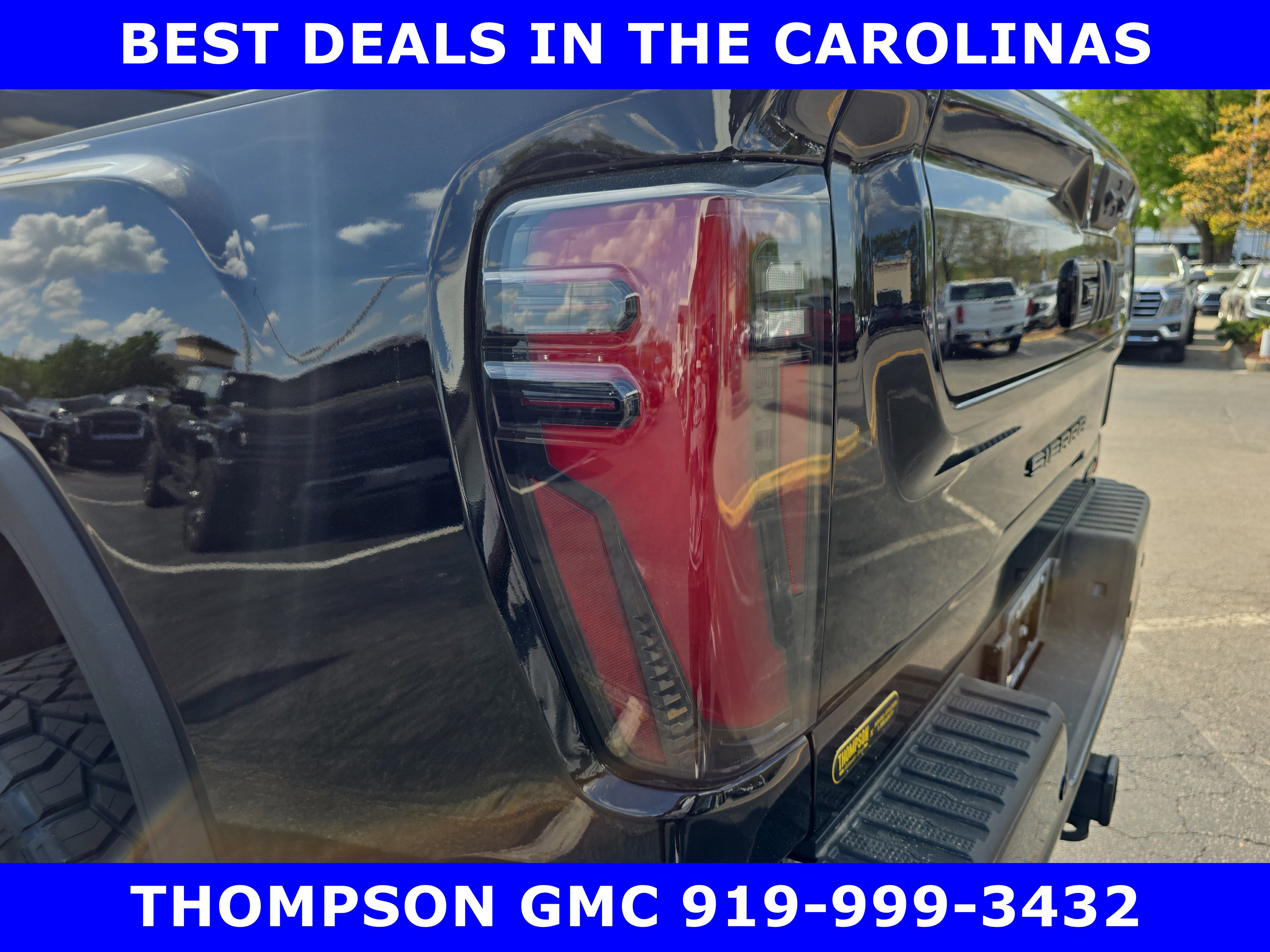 New 2026 GMC Sierra 2500 AT4 image 37