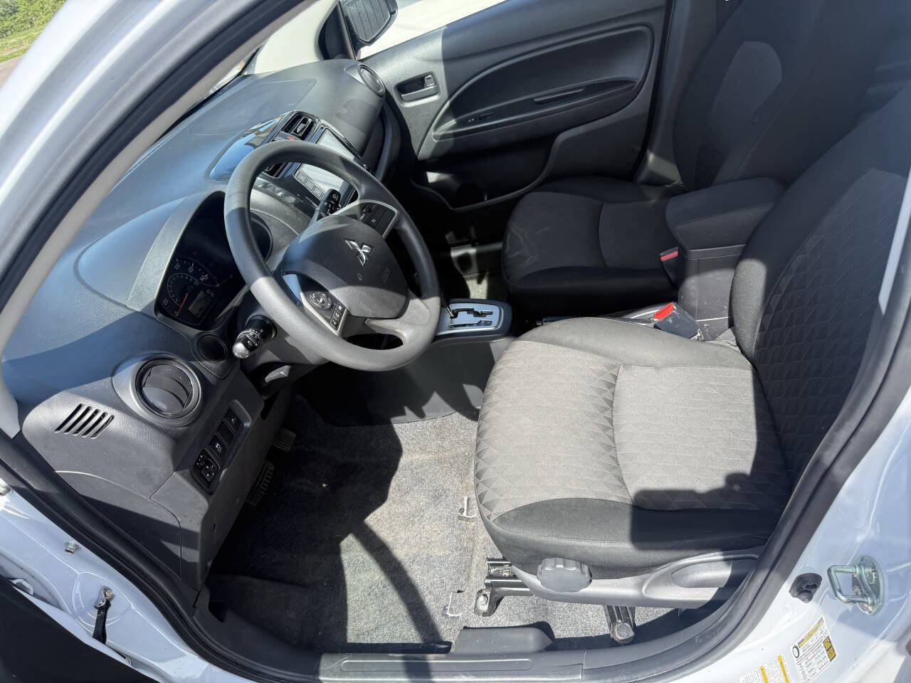 Used 2022 Mitsubishi Mirage ES image 17