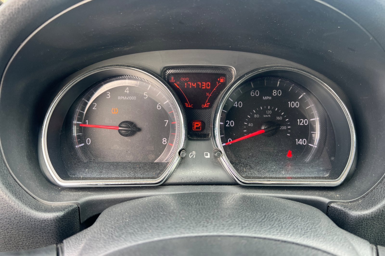 Used 2012 Nissan Versa SV image 18