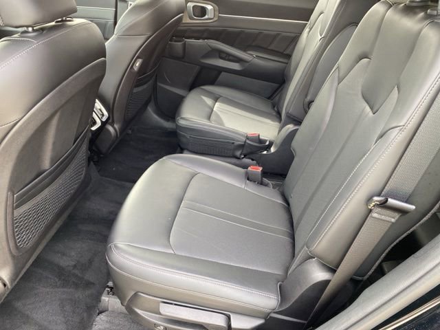 Used 2022 Kia Sorento EX AWD/4WD image 34