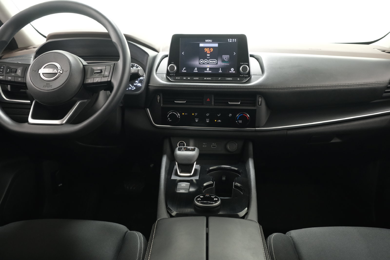 Used 2023 Nissan Rogue S AWD/4WD image 9