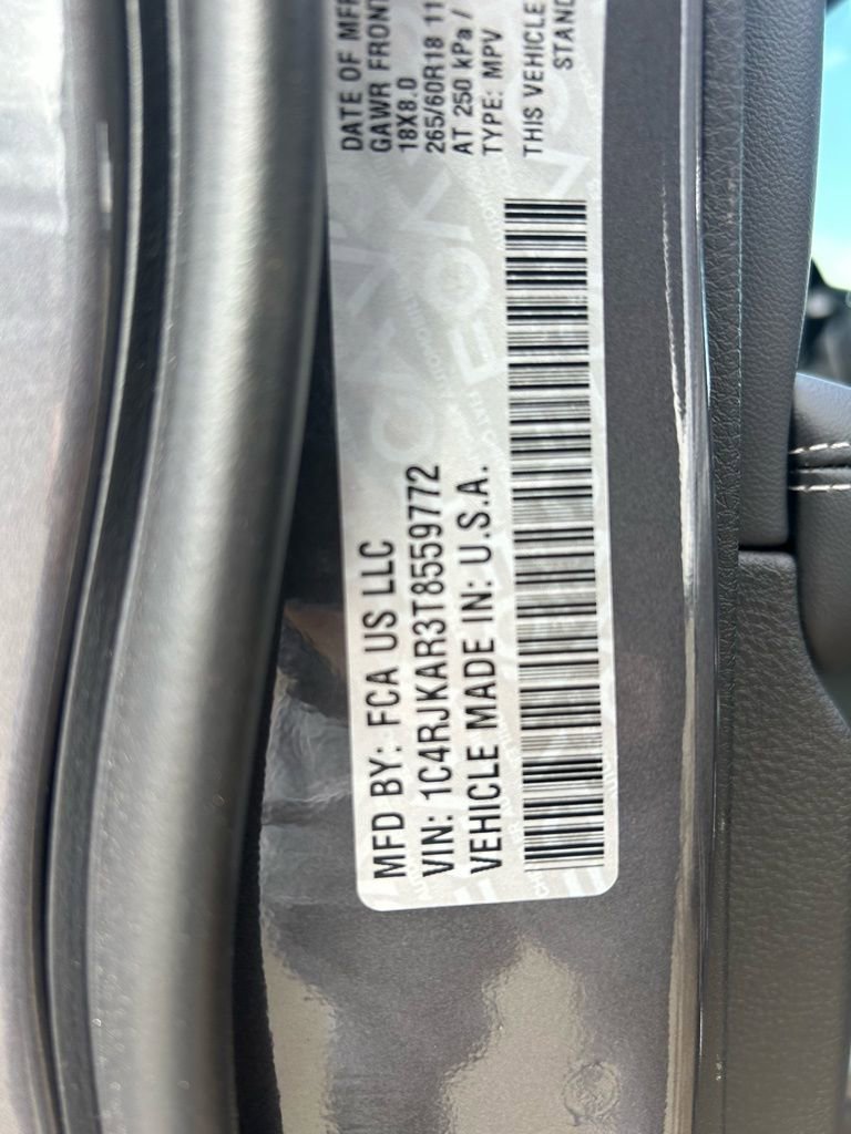 New 2026 Jeep Grand Cherokee L 4WD image 15