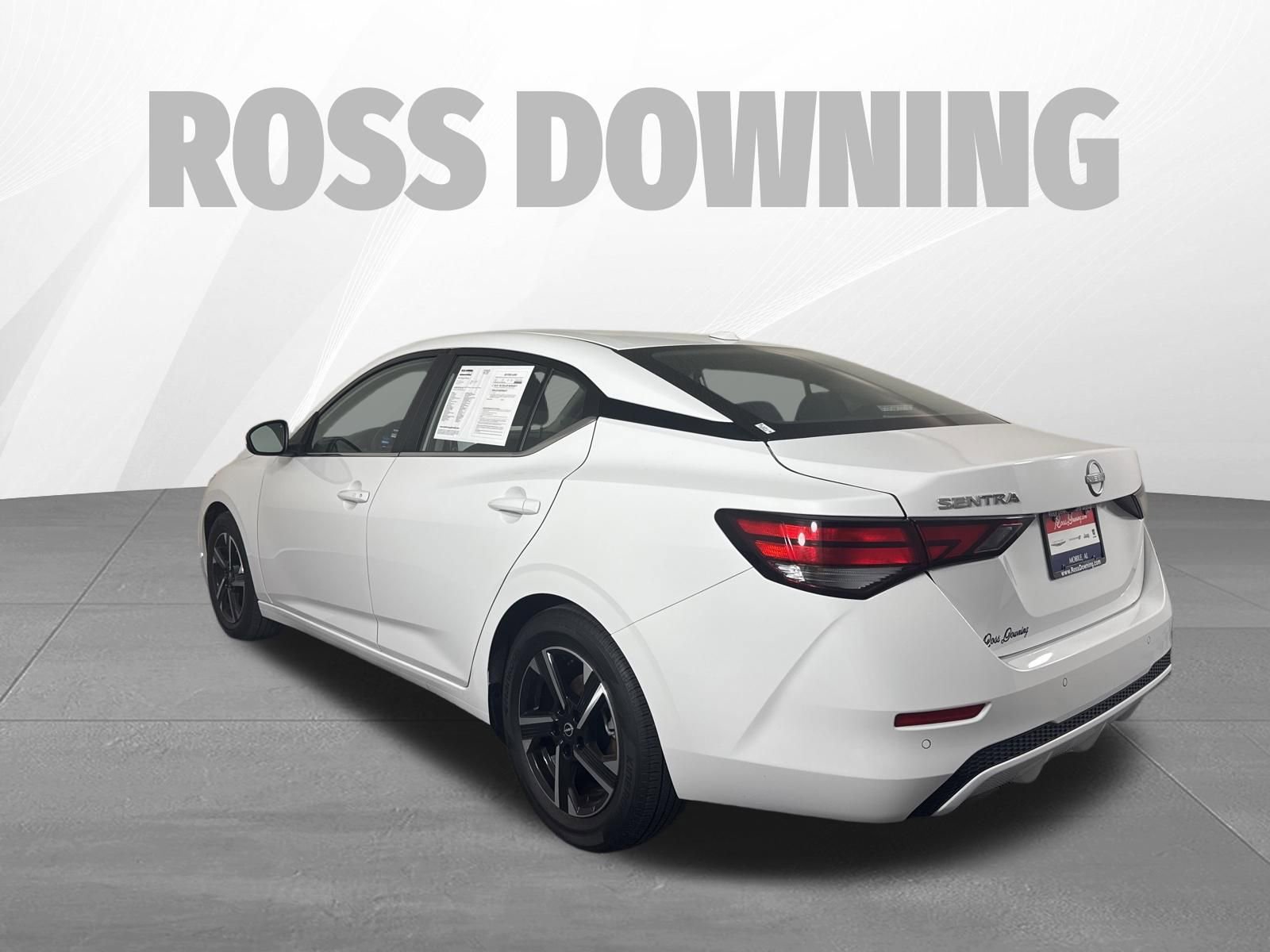 Used 2025 Nissan Sentra SV image 6