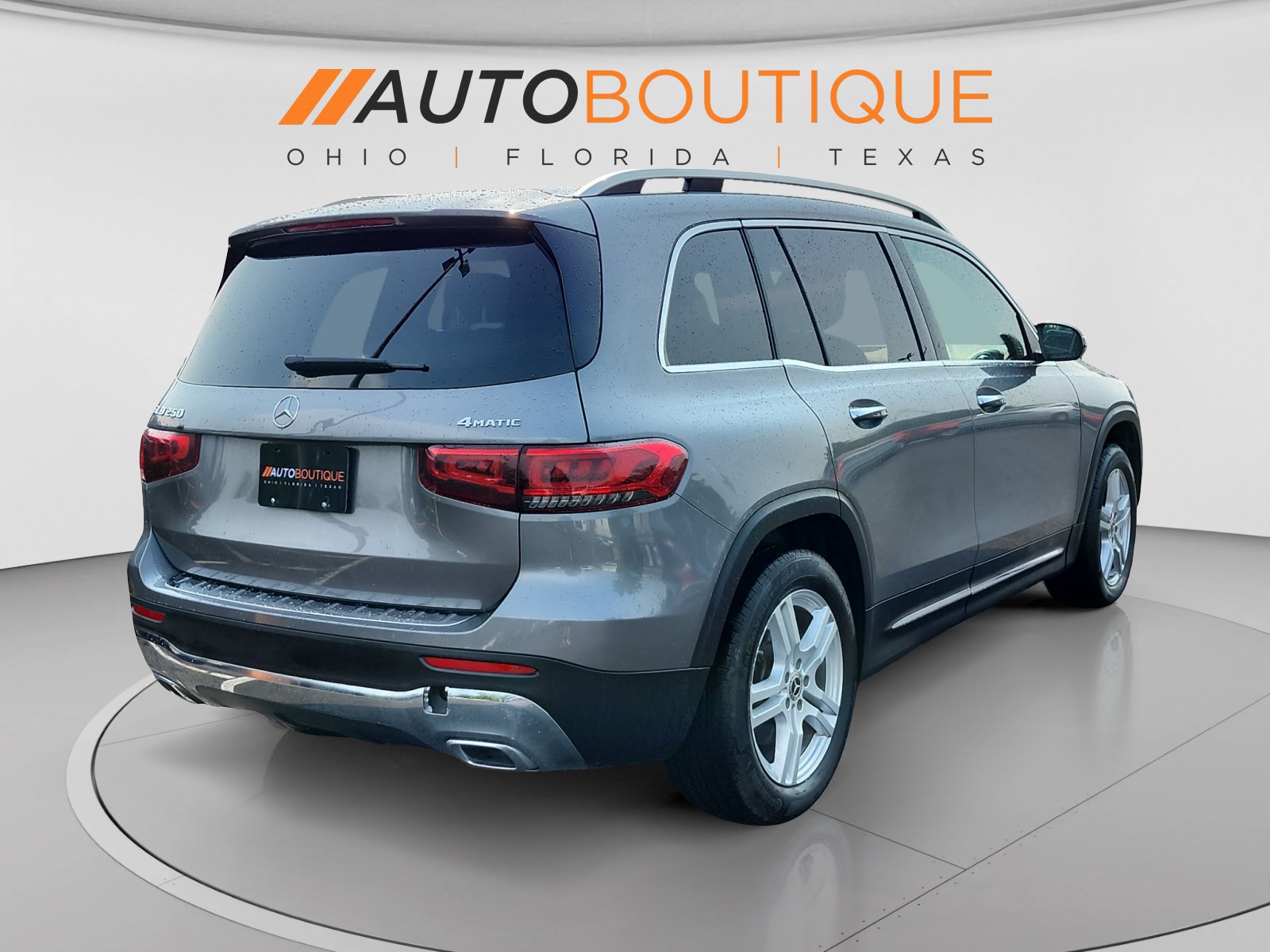 Used 2022 Mercedes-Benz GLB 250 4MATIC image 5