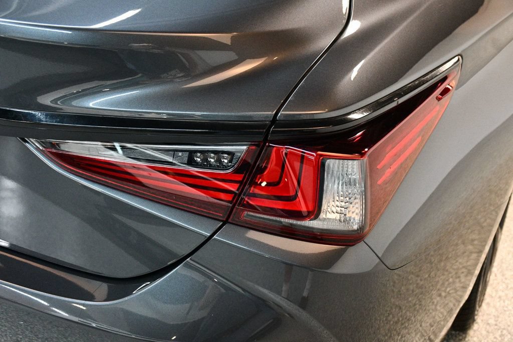 Used 2022 Lexus ES 350 w/ Premium Package FWD image 15