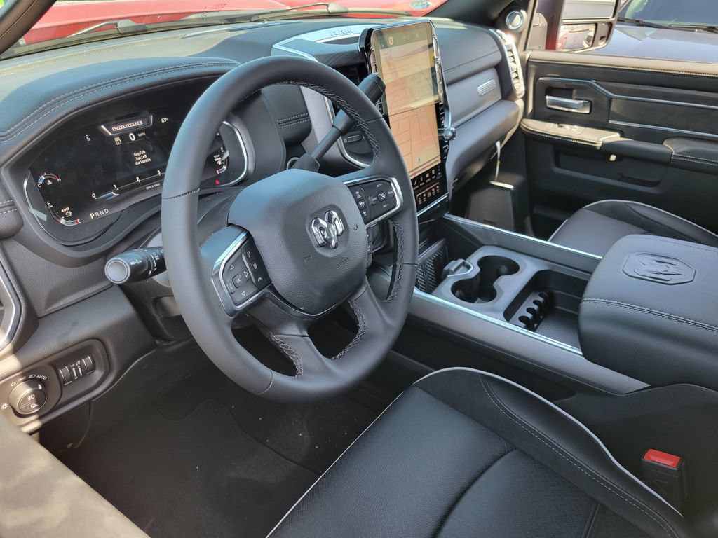 New 2026 RAM 2500 Laramie AWD/4WD image 3