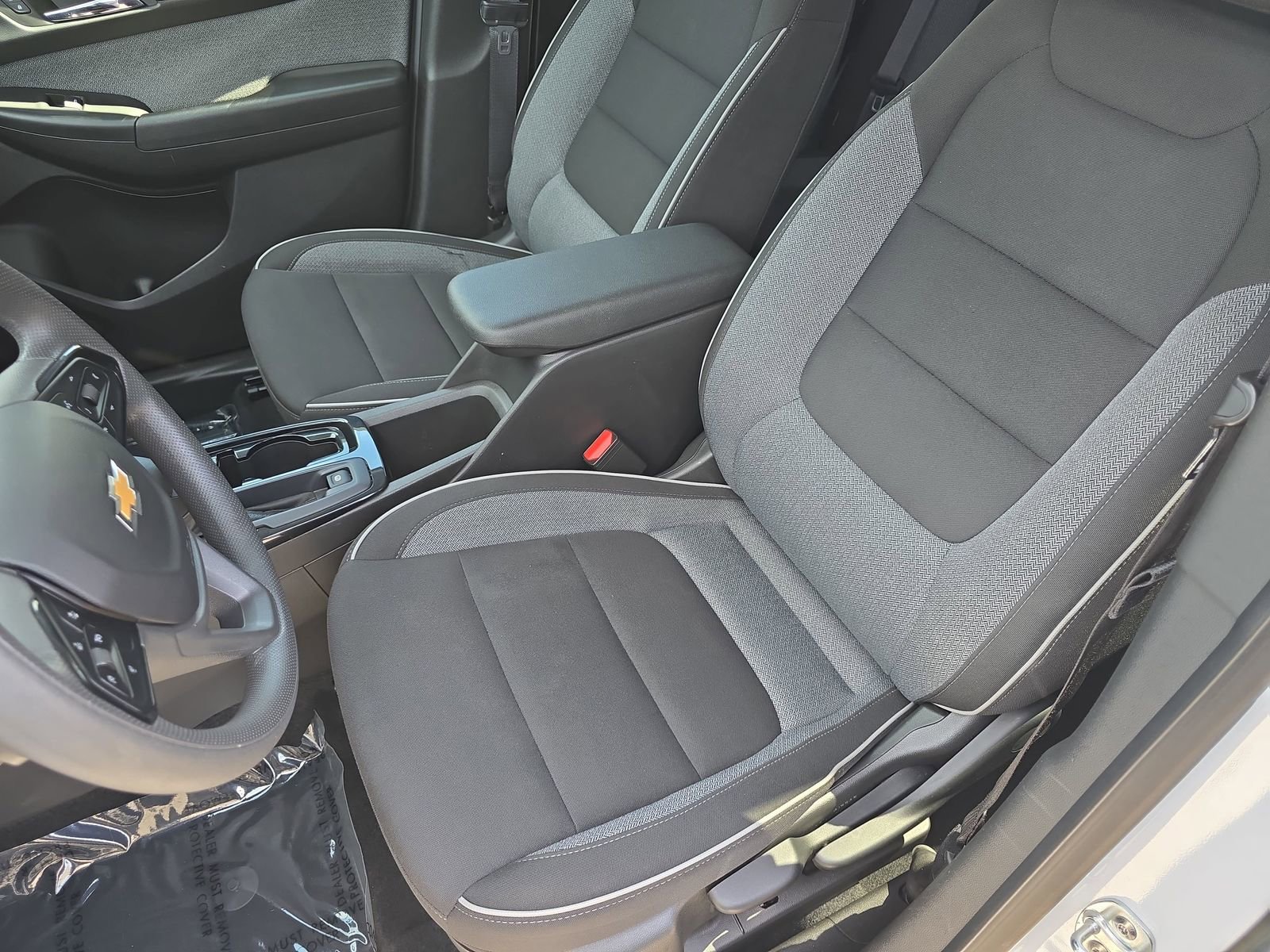 Used 2025 Chevrolet TrailBlazer LT FWD image 14