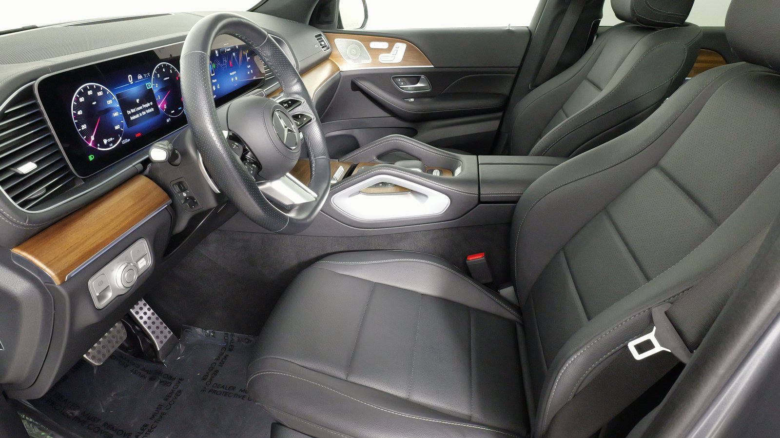 Used 2024 Mercedes-Benz GLS 450 4MATIC w/ AMG Line Exterior image 30