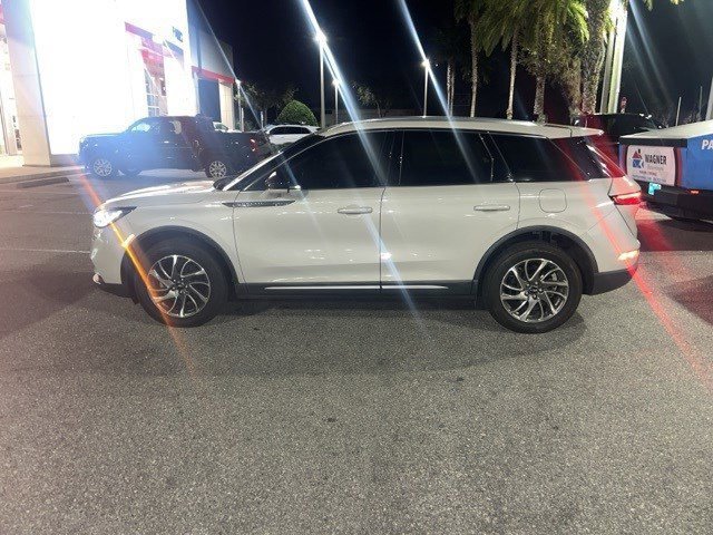 Used 2021 Lincoln Corsair FWD image 1