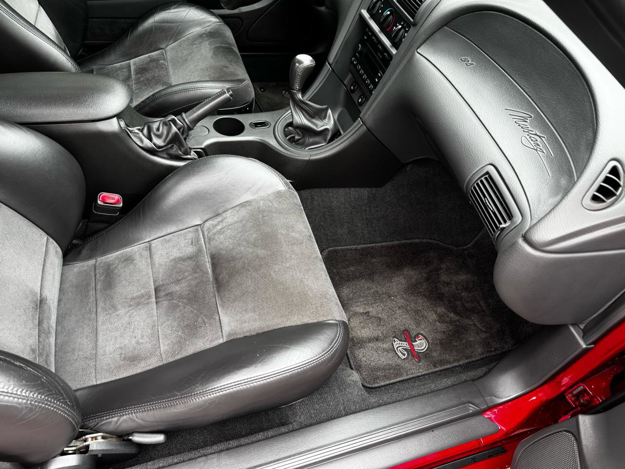 Used 2004 Ford Mustang Cobra RWD image 25