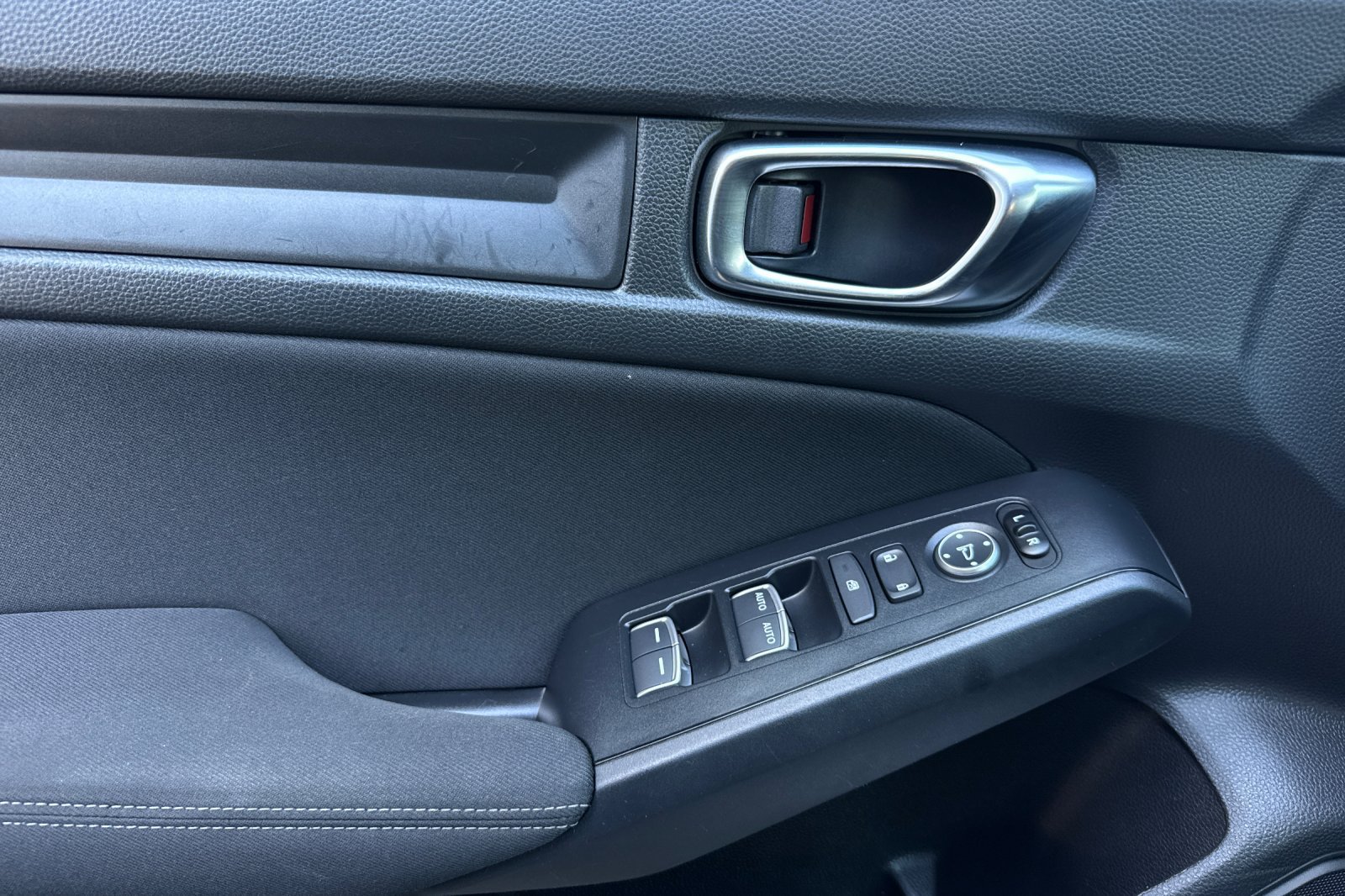 Certified 2025 Honda Civic Sport image 11