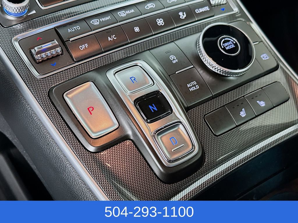 Used 2023 Hyundai Santa Fe SEL image 17