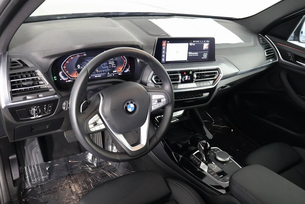 Used 2024 BMW X3 sDrive30i w/ Convenience Package RWD image 7