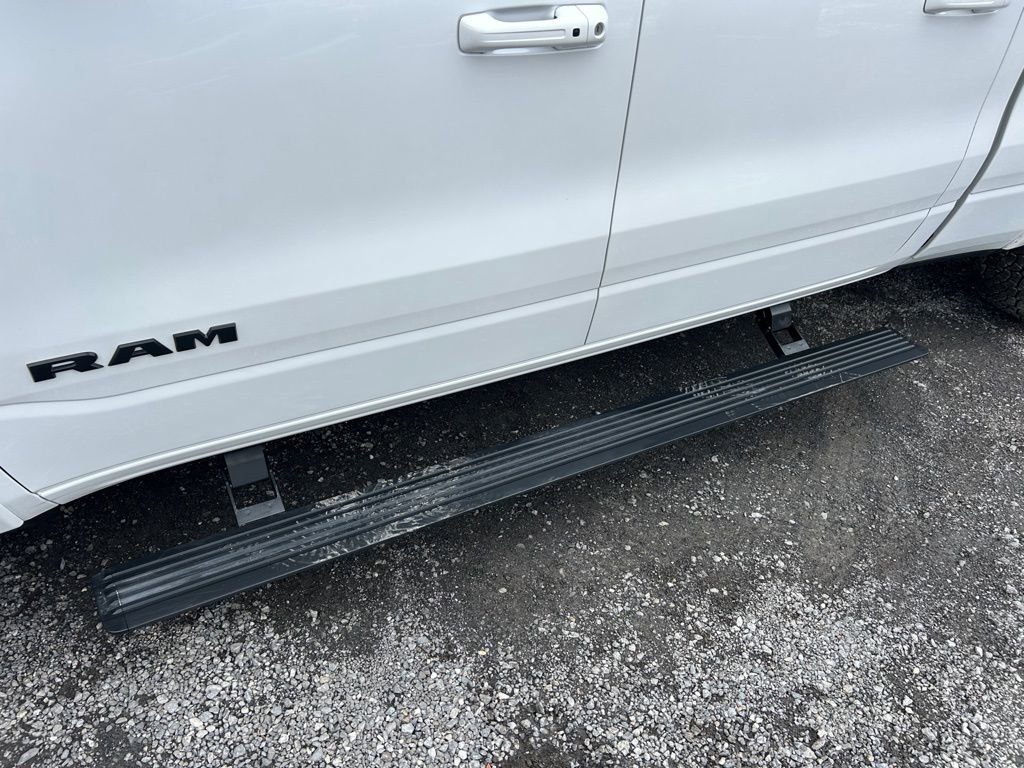 Used 2021 RAM 1500 Limited w/ Night Edition image 10