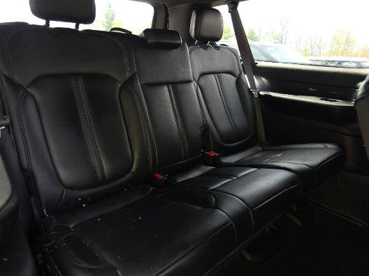 Used 2023 Jeep Wagoneer L 4WD image 12