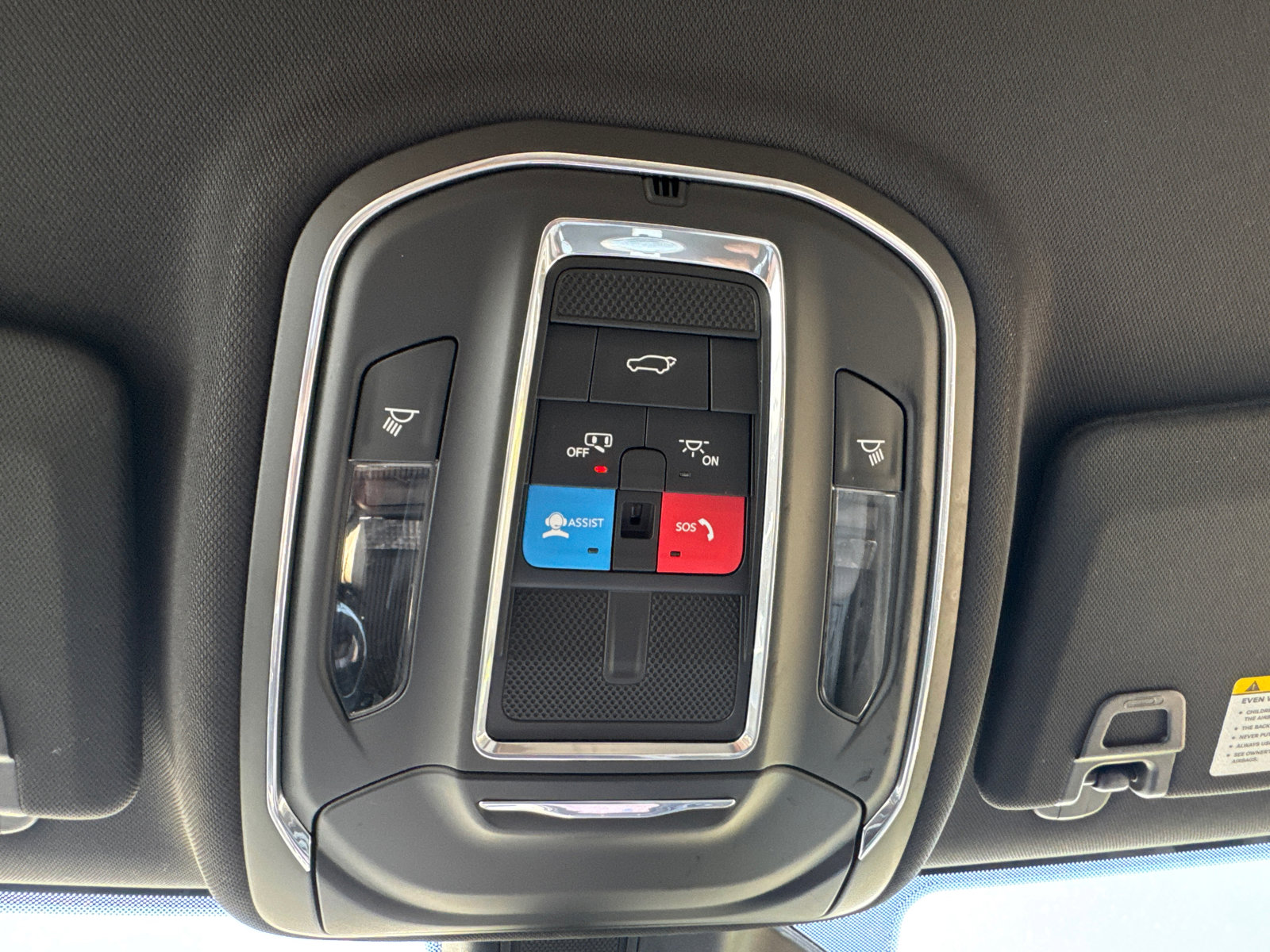 Used 2024 Jeep Grand Cherokee Limited image 27