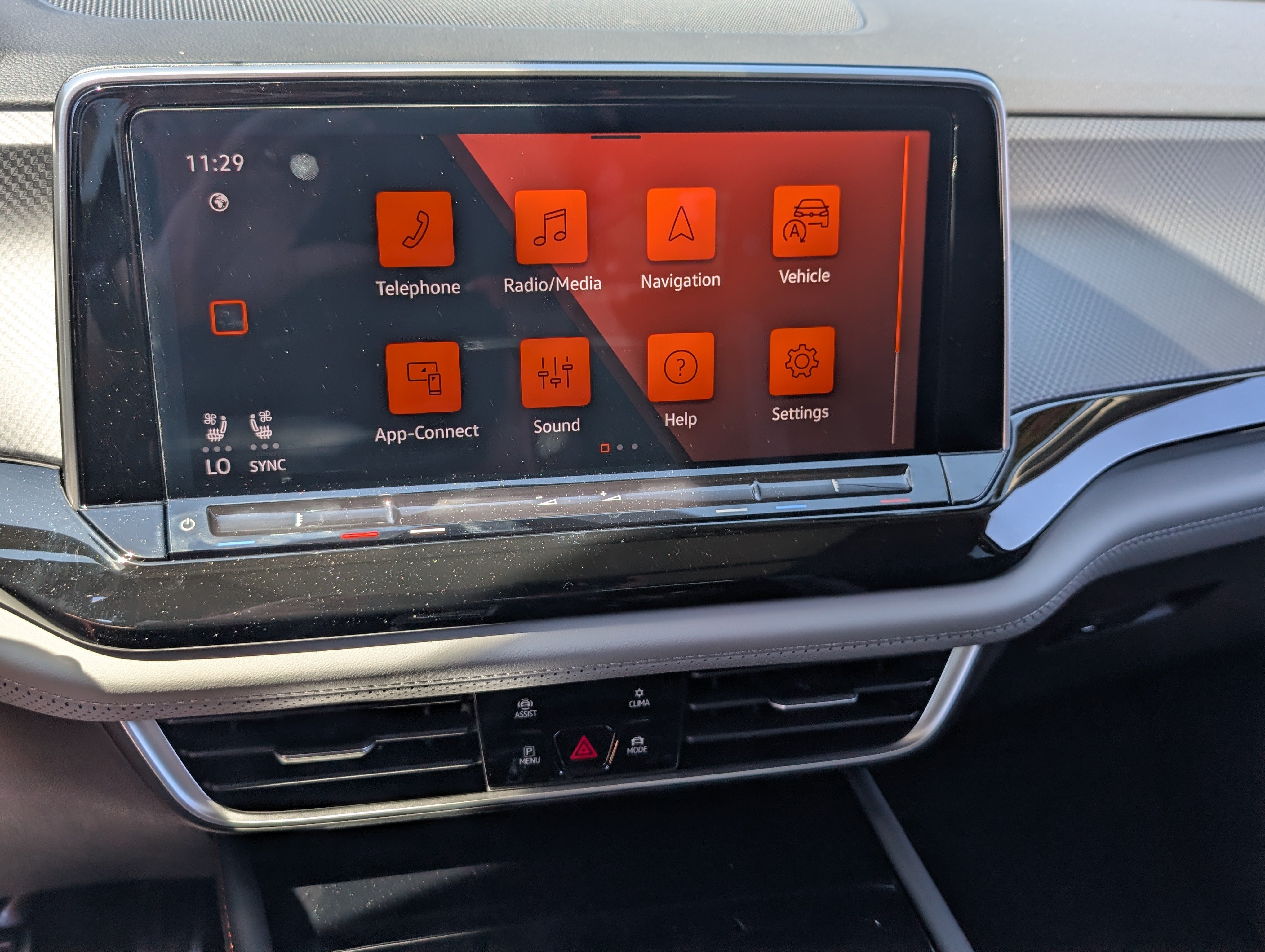 New 2026 Volkswagen Atlas Peak Edition AWD/4WD image 27