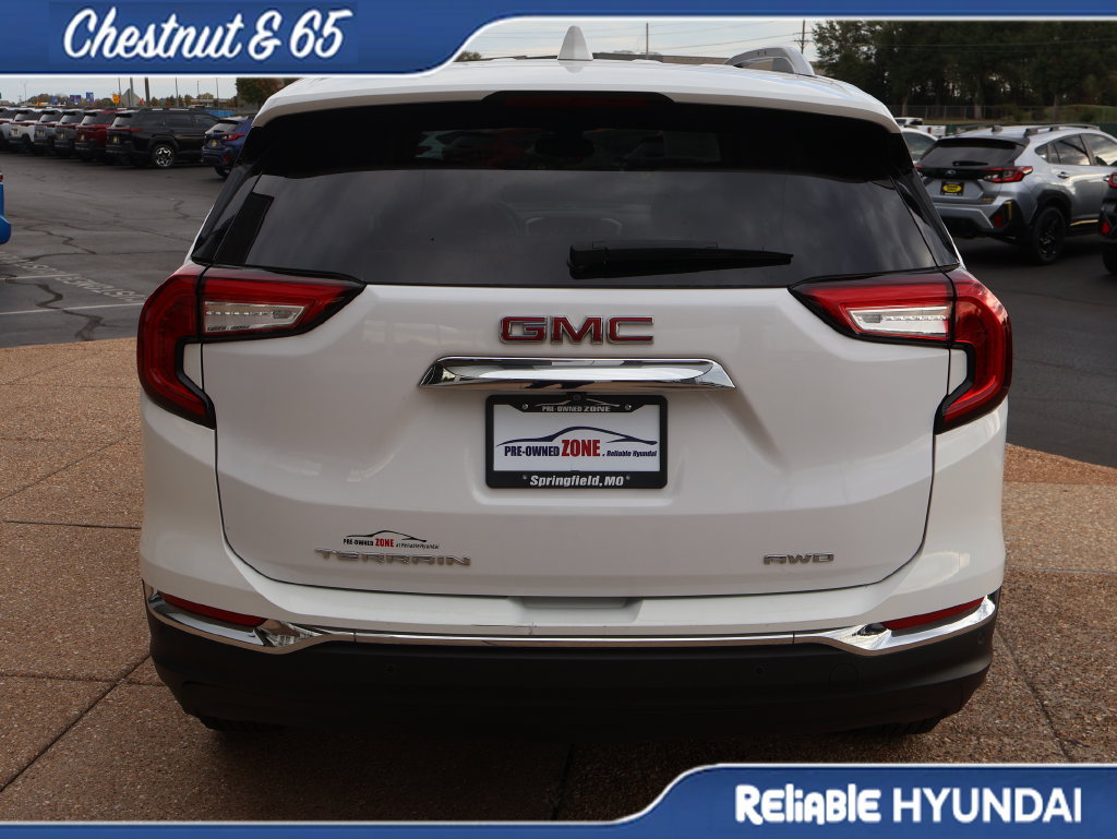 Used 2022 GMC Terrain SLT AWD/4WD image 5