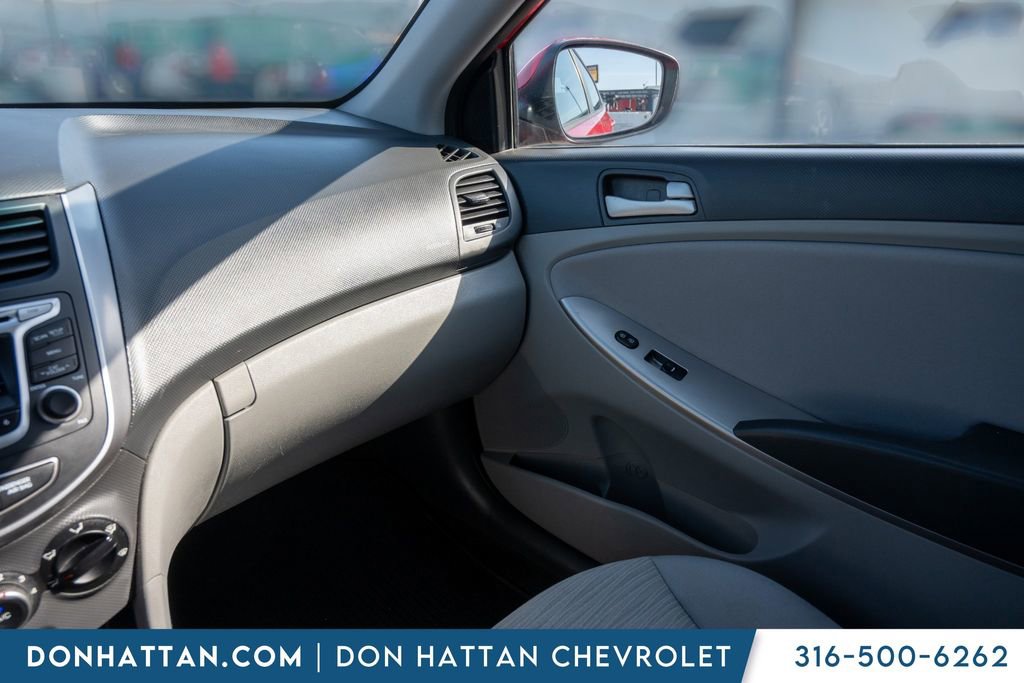 Used 2016 Hyundai Accent SE image 13