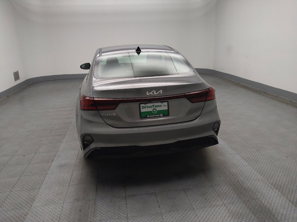 Used 2024 Kia Forte LXS image 6