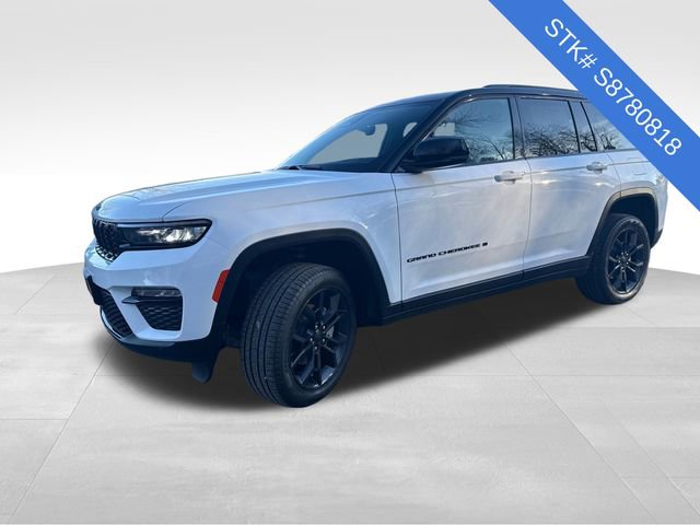 New 2025 Jeep Grand Cherokee Limited image 3