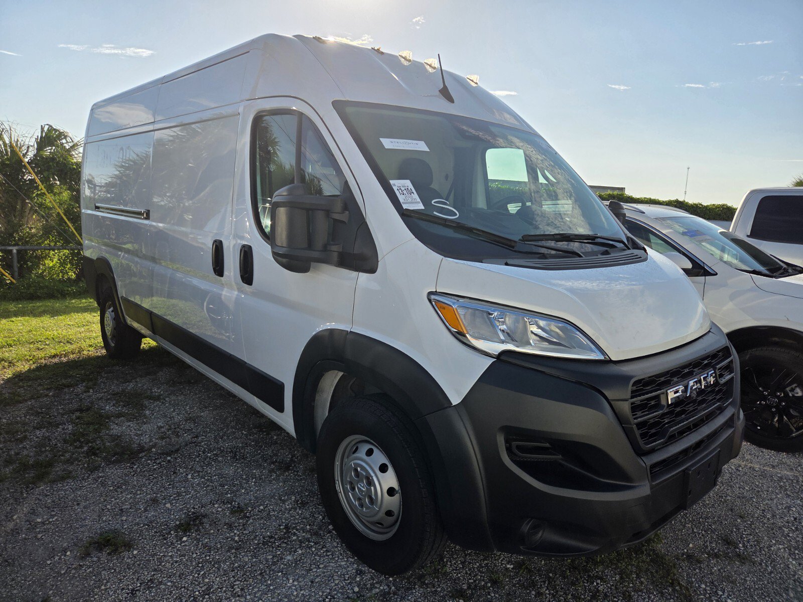 Used 2023 RAM ProMaster 2500 FWD image 2