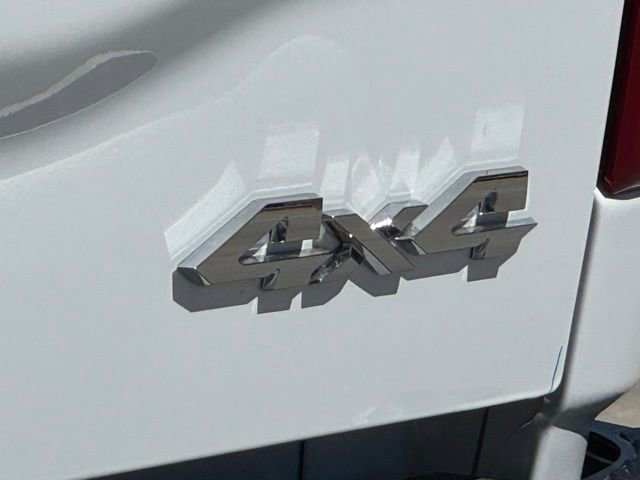 New 2026 RAM 2500 Laramie w/ Sport Appearance Package image 15