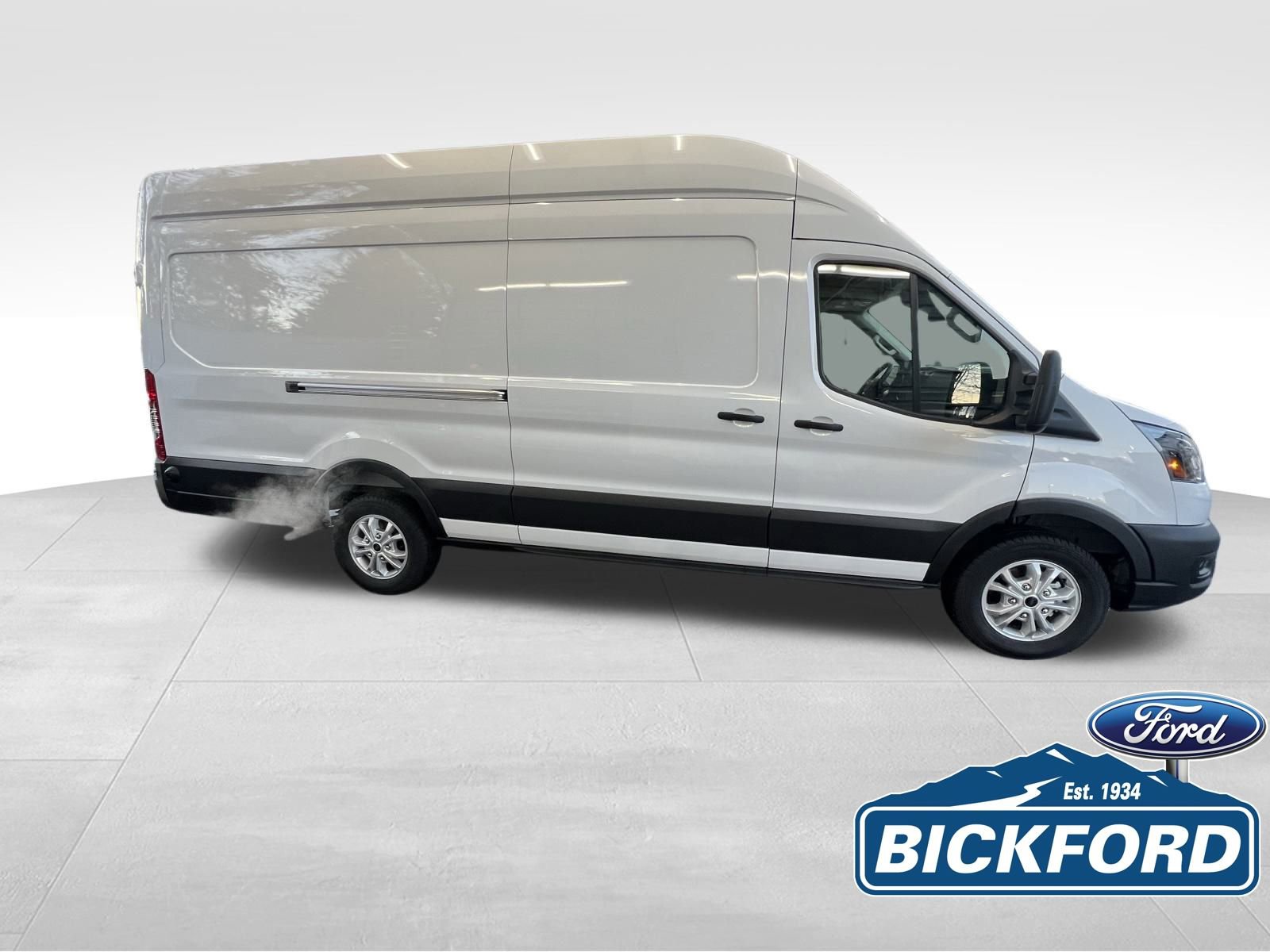New 2026 Ford Transit 350 148 High Roof Extended w/ Load Area Protection Package RWD image 4