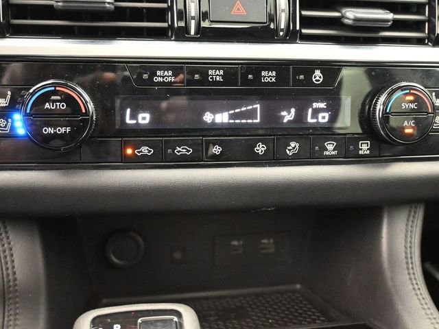 Used 2025 Nissan Pathfinder Platinum w/ Cargo Package FWD image 18
