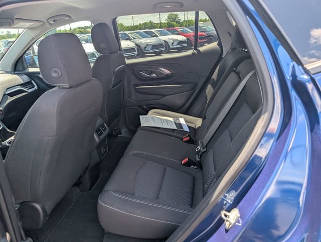Used 2022 GMC Terrain SLE w/ Driver Convenience Package FWD image 10