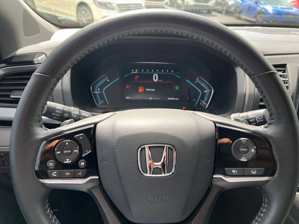 Used 2024 Honda Odyssey Touring image 12