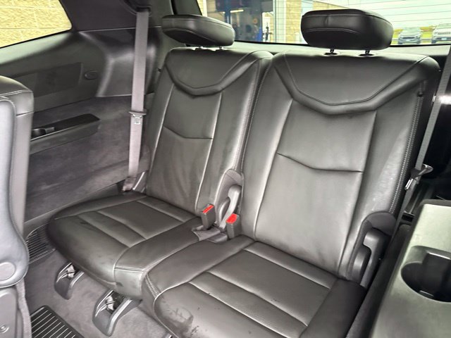 Used 2024 Cadillac XT6 Premium Luxury AWD/4WD image 17
