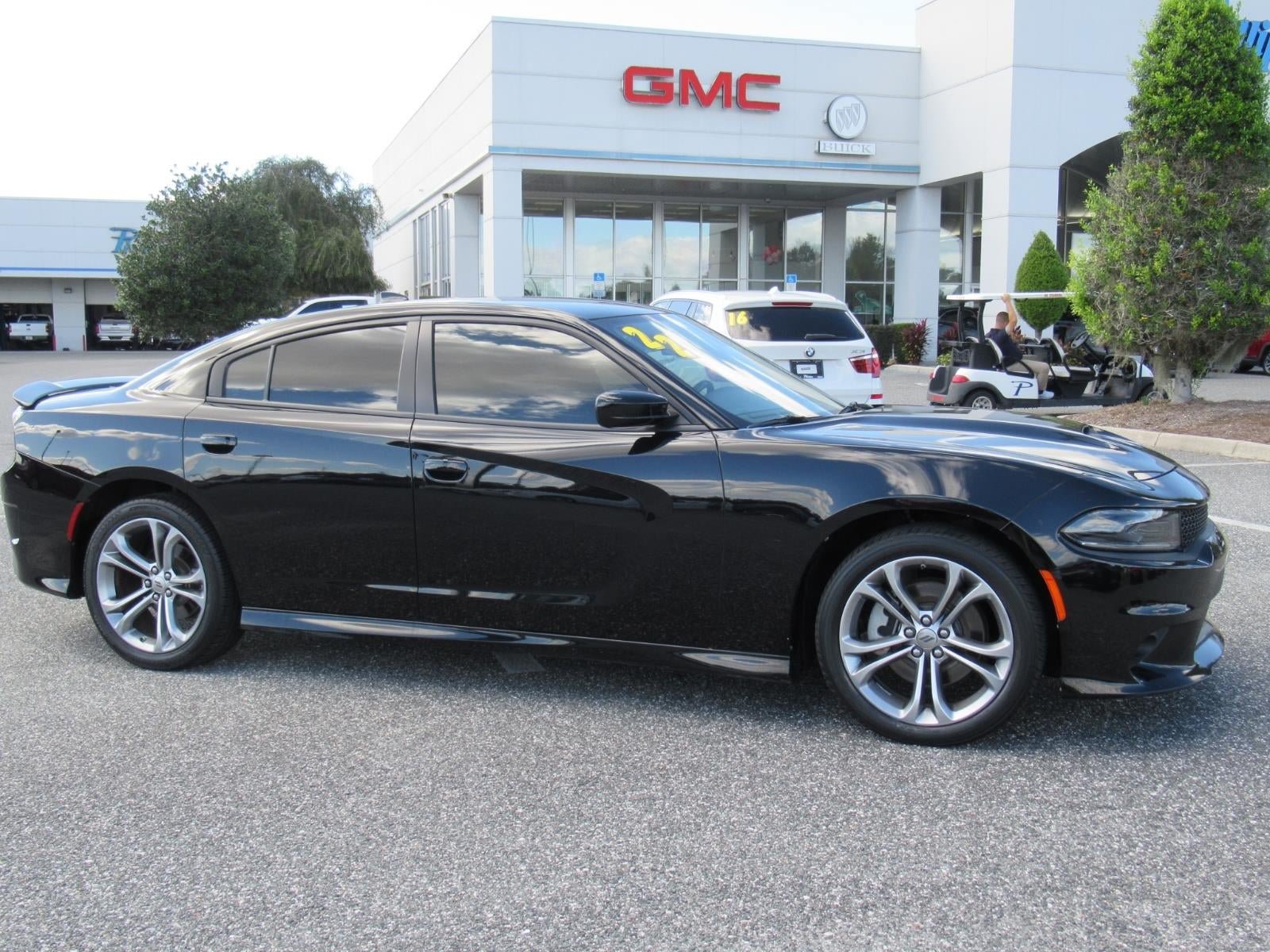Used 2022 Dodge Charger GT w/ Plus Group RWD image 2