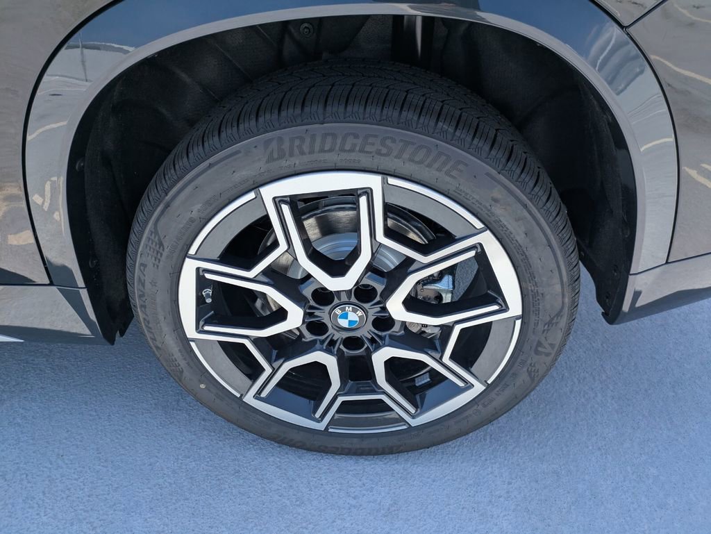 New 2026 BMW X1 xDrive28i image 6