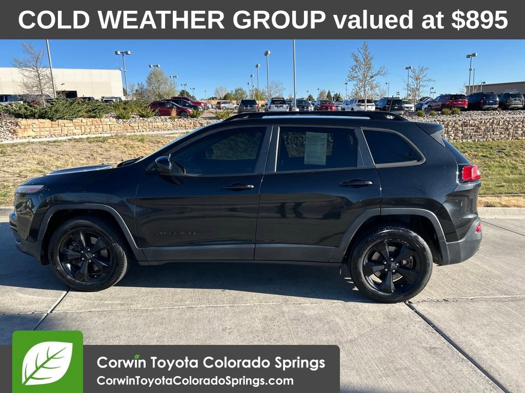 Used 2016 Jeep Cherokee Latitude w/ Cold Weather Group AWD/4WD image 5