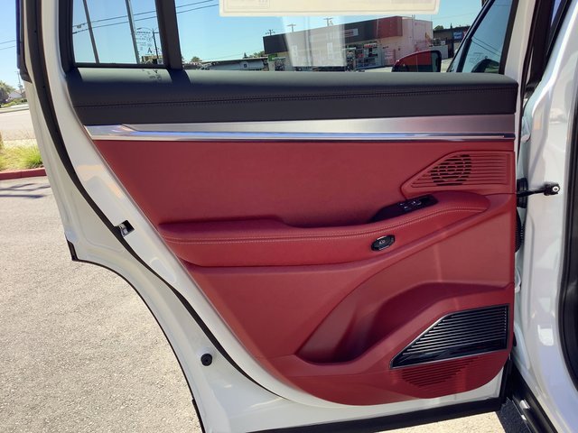 New 2025 Jeep Wagoneer Launch Edition image 28