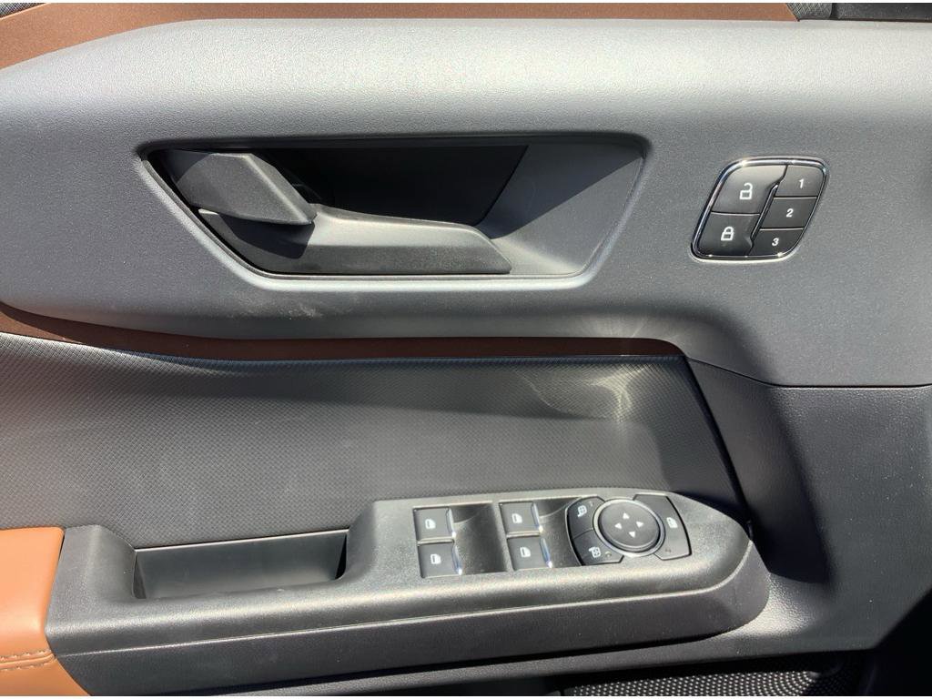 New 2024 Ford Bronco Sport Outer Banks image 13